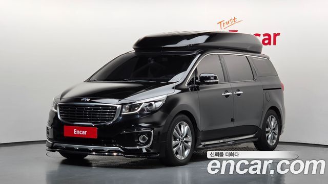 Kia Carnival 9-seater Hi-Limousine Luxury — пробег 159 187 км — фото 1 из 5