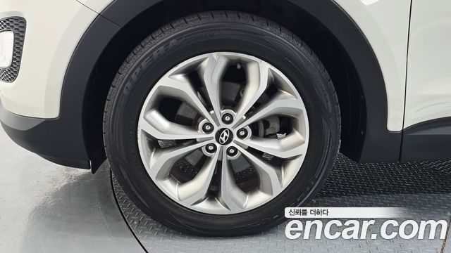 Hyundai Santafe Diesel(e-VGT) 2.2 4WD Exclusive — пробег 225 555 км — фото 5 из 5