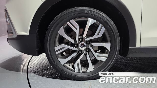 Ssangyong TIBOLI из Кореи Encar