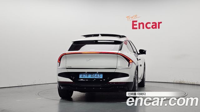 Kia EV6 из Кореи Encar
