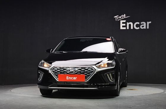 Hyundai Ioniq 1.6 HEV N — пробег 105 807 км — фото 3 из 5