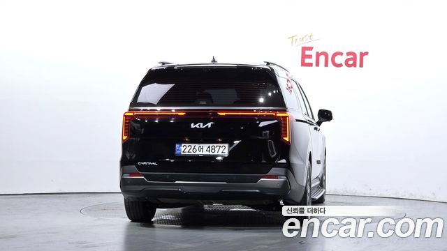 Kia Carnival 9-Seater Gravity — пробег 33 536 км — фото 4 из 5