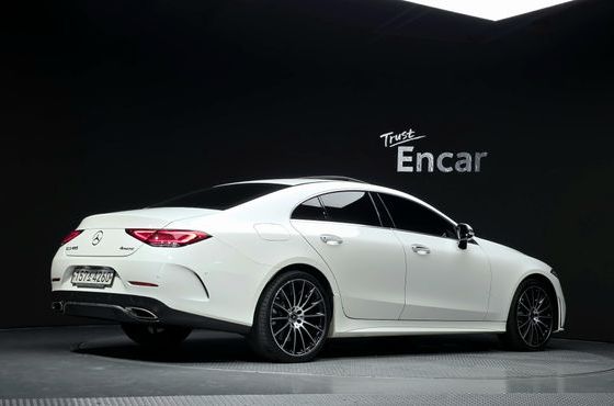 Mercedes-Benz CLS-Class CLS450 4MATIC AMG Line — пробег 121 838 км — фото 2 из 5