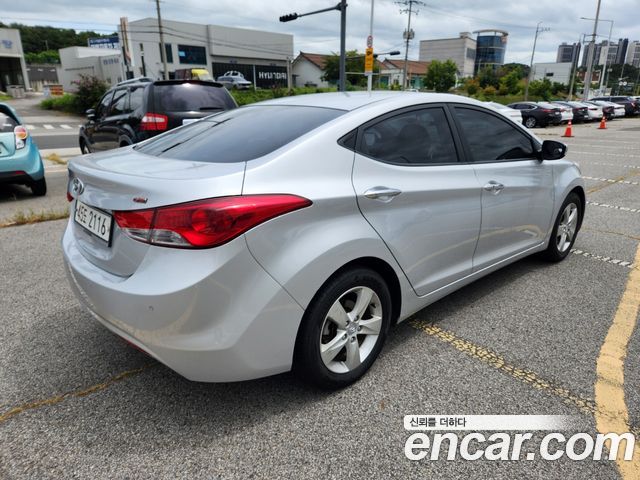 Hyundai AVANTE M16 GDI Modern — пробег 131 000 км — фото 4 из 5