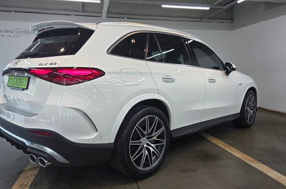 Mercedes-Benz GLC-Class AMG GLC43 4MATIC — пробег 5 501 км — фото 2 из 5