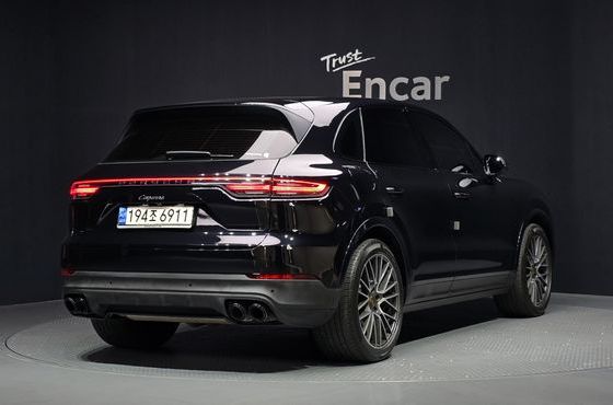 Porsche Cayenne 3.0 — пробег 79 631 км — фото 2 из 5