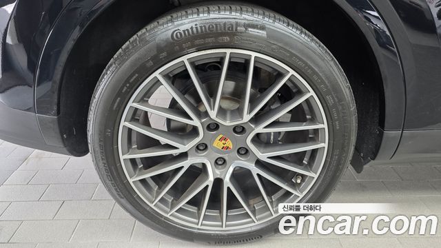 Porsche Cayenne 3.0 — пробег 79 631 км — фото 5 из 5