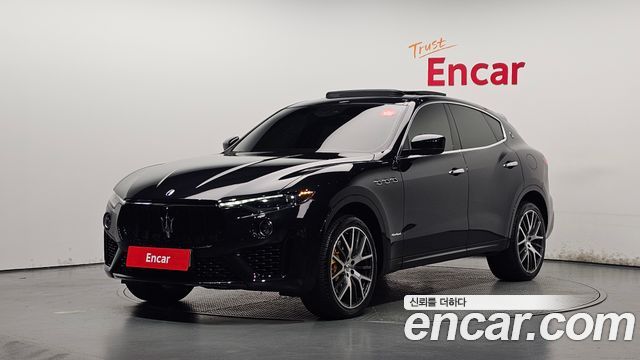Maserati Levante из Кореи Encar