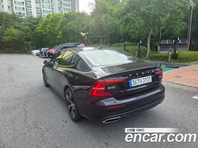 Volvo S60 из Кореи Encar