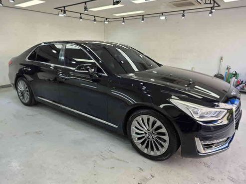Genesis EQ900 3.3 T-GDI AWD Prestige — пробег 260 500 км — фото 2 из 5