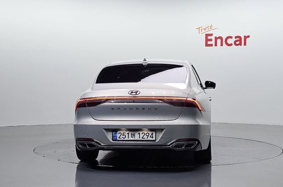 Hyundai Grandeur Calligraphy — пробег 79 791 км — фото 4 из 5