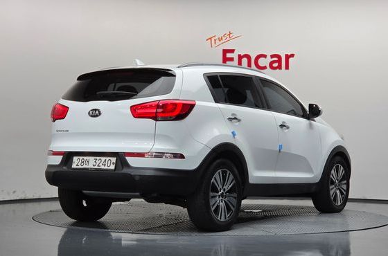 Kia Sportage Diesel 2WD Prestige — пробег 104 769 км — фото 2 из 5