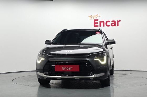 Kia Niro Signature — пробег 26 497 км — фото 3 из 5