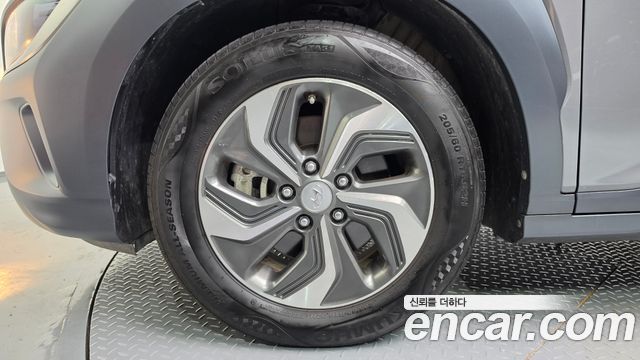 Hyundai Kona Modern — пробег 90 411 км — фото 5 из 5