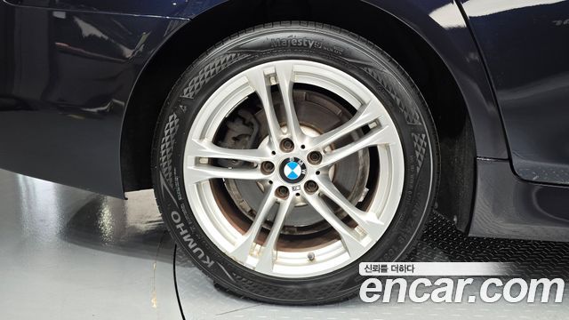 BMW 5-Series 528i xDrive M Aero Dynamic — пробег 139 946 км — фото 5 из 5