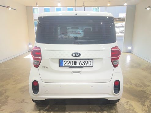 Kia RAY Trendy — пробег 139 233 км — фото 4 из 5