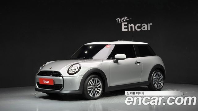 Mini Cooper Classic — пробег 8 810 км — фото 1 из 5