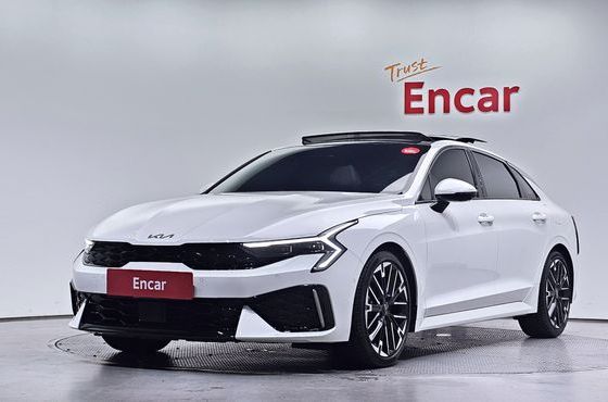 Kia K5 1.6 Turbo Signature — пробег 15 994 км — фото 1 из 5