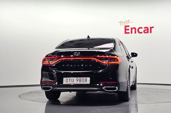 Hyundai Grandeur 2.2 Diesel Premium — пробег 204 268 км — фото 4 из 5