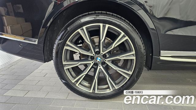 BMW X7 xDrive 30d Design Pure Excellence First Edition 6-Seater — пробег 146 585 км — фото 5 из 5