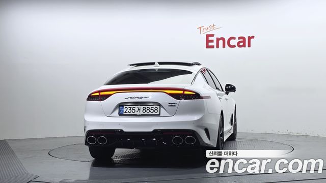 Kia Stinger из Кореи Encar