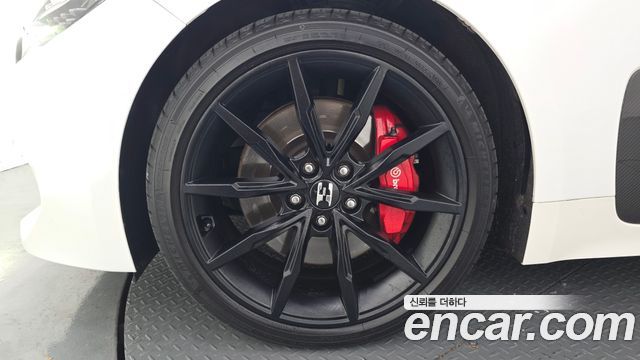 Kia Stinger из Кореи Encar