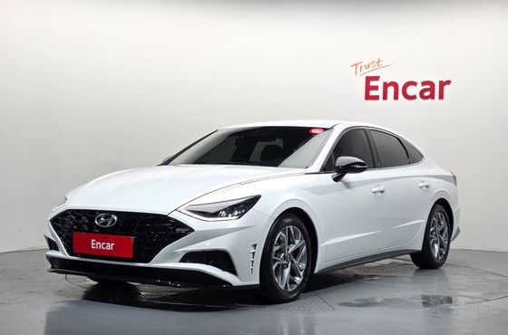 Hyundai Sonata 2.0 Premium Plus — пробег 45 931 км — фото 1 из 5
