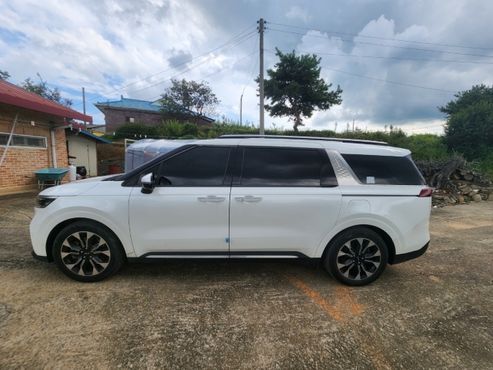 Kia Carnival Diesel 9-Seater Signature — пробег 72 005 км — фото 2 из 5