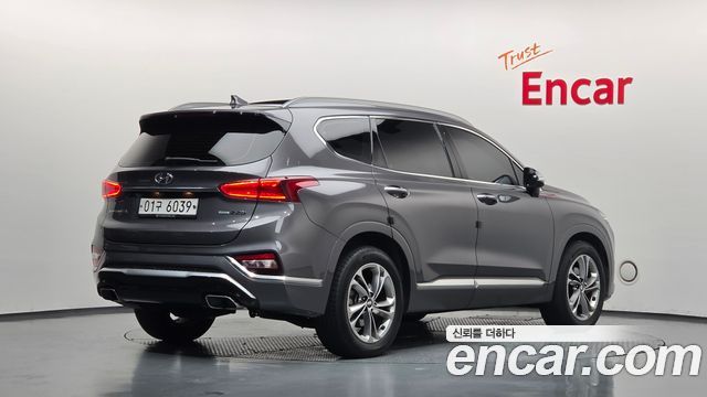 Hyundai Santafe Diesel 2.2 4WD Inspiration — пробег 124 105 км — фото 2 из 5