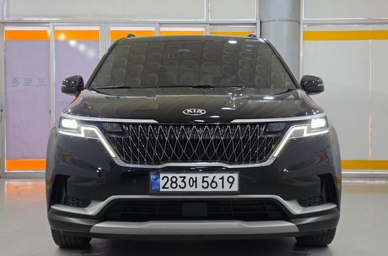 Kia Carnival Diesel 9-Seater Prestige — пробег 106 796 км — фото 2 из 5