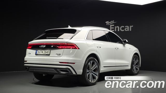 Audi Q8 45 TDI Quattro Premium — пробег 105 233 км — фото 2 из 5