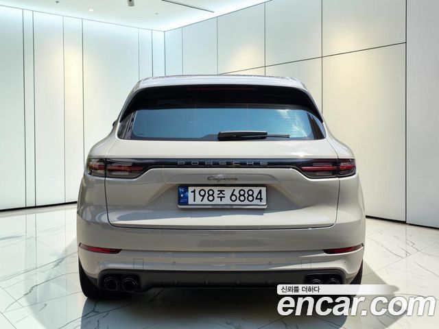 Porsche Cayenne 3.0 PLATINUM EDITION — пробег 28 000 км — фото 4 из 5
