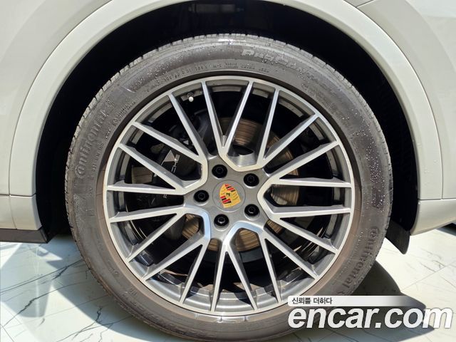 Porsche Cayenne 3.0 PLATINUM EDITION — пробег 28 000 км — фото 5 из 5