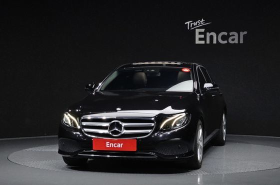 Mercedes-Benz E-Class E200 Avantgarde — пробег 44 737 км — фото 3 из 5