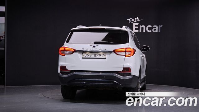 Ssangyong Rexton из Кореи Encar