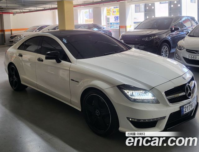 Mercedes-Benz CLS-Class CLS63 AMG — пробег 140 300 км — фото 5 из 5
