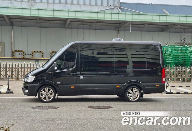 Hyundai Solati 16-seater Deluxe — пробег 20 839 км — фото 2 из 5