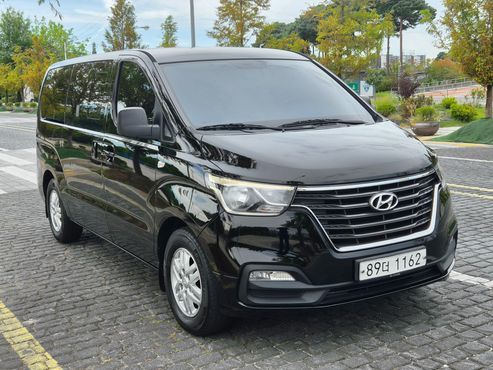 Hyundai Starex Van 5-Seater Smart — пробег 76 508 км — фото 2 из 5