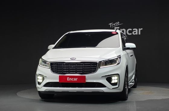 Kia Carnival Gasoline 9-Seater Noblesse Special — пробег 65 160 км — фото 3 из 5