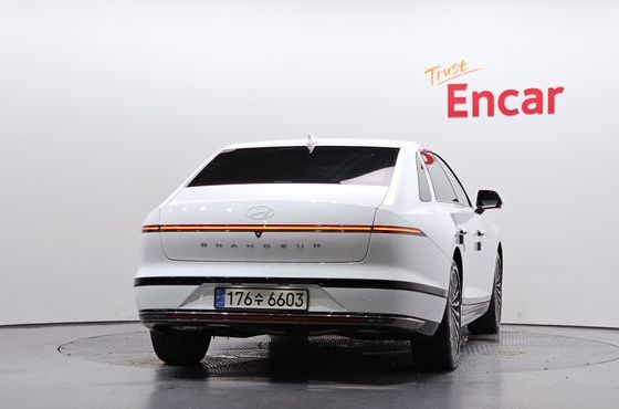 Hyundai Grandeur Calligraphy — пробег 24 402 км — фото 4 из 5