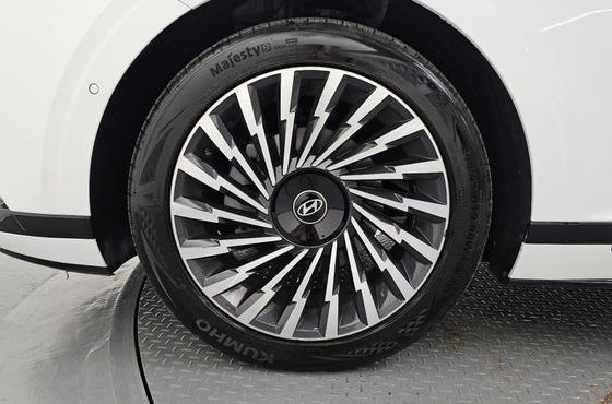 Hyundai Grandeur Calligraphy — пробег 24 402 км — фото 5 из 5