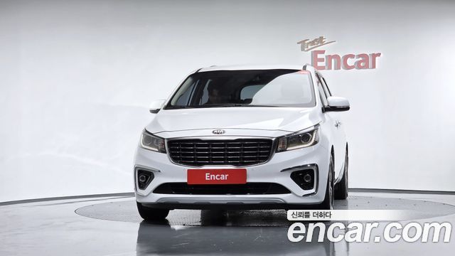 Kia Carnival из Кореи Encar