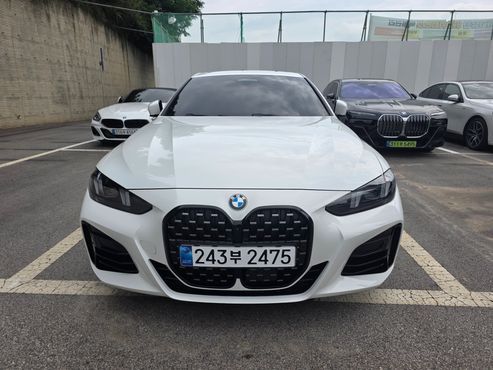 BMW 4-Series 420i M Sport Pro Coupe — пробег 4 058 км — фото 3 из 5