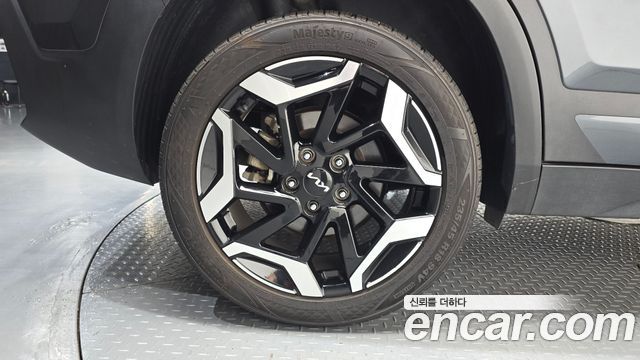 Kia Seltos из Кореи Encar