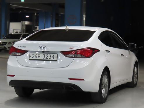 Hyundai AVANTE 1.6 GDi Modern Standard — пробег 213 342 км — фото 4 из 5