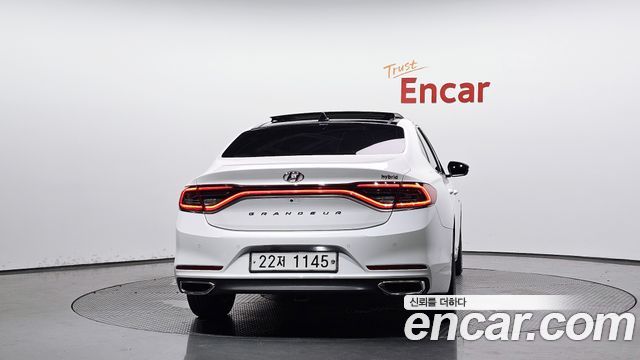 Hyundai Grandeur Exclusive Special — пробег 178 806 км — фото 4 из 5