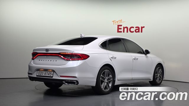 Hyundai Grandeur 2.2 Diesel Premium — пробег 88 845 км — фото 2 из 5