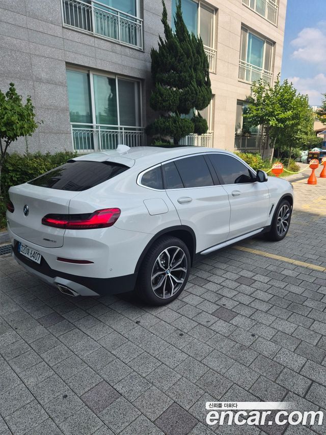 BMW X4 xDrive20i xLine — пробег 5 100 км — фото 4 из 5