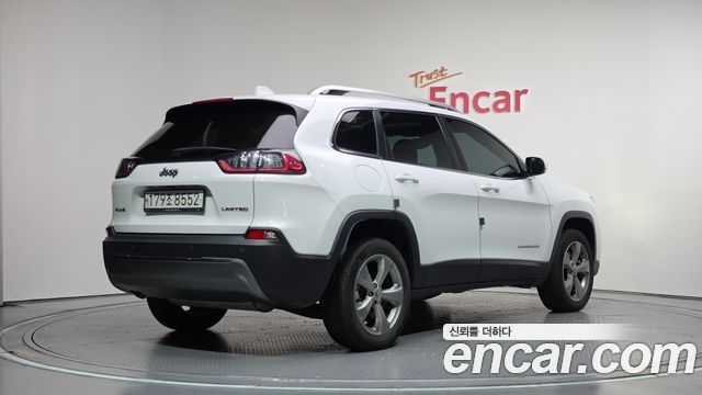 Jeep Cherokee из Кореи Encar