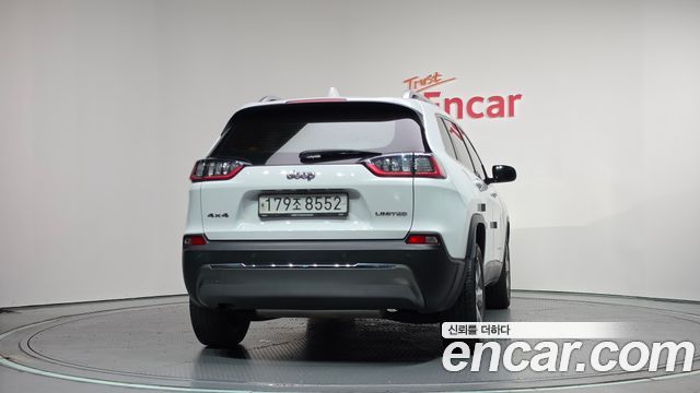 Jeep Cherokee из Кореи Encar